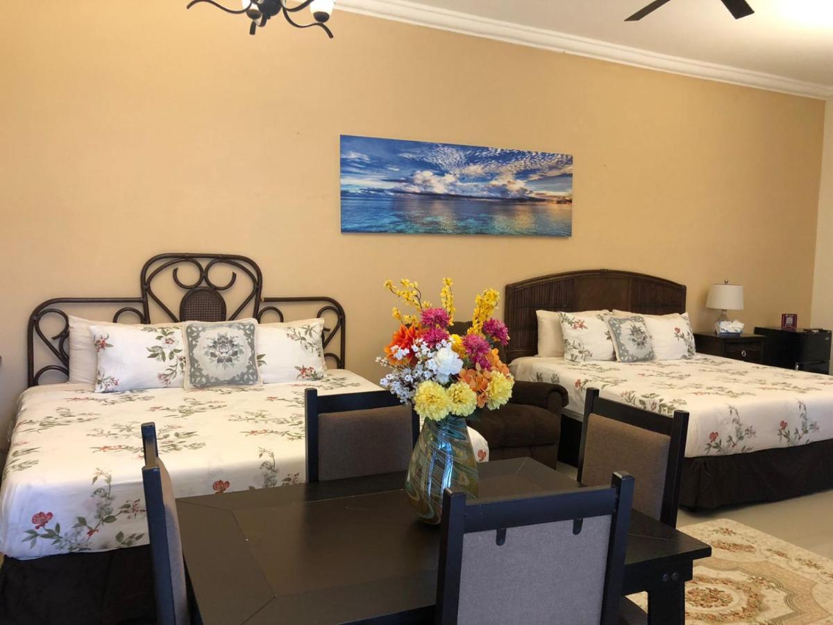 Hotel Boutique Villas Segovia Cozumel Bagian luar foto