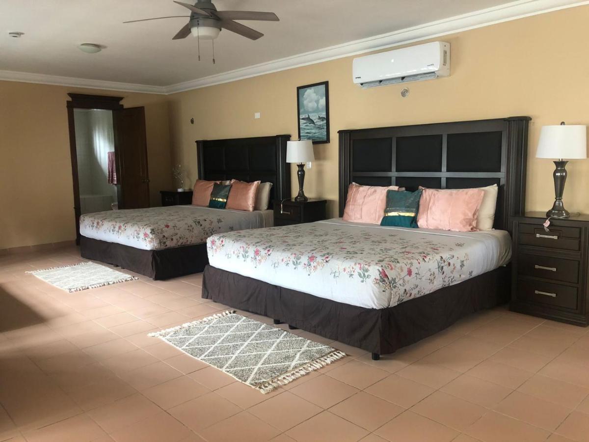 Hotel Boutique Villas Segovia Cozumel Bagian luar foto