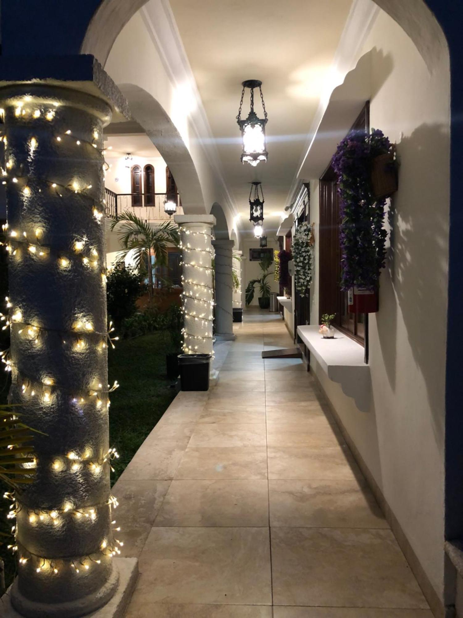 Hotel Boutique Villas Segovia Cozumel Bagian luar foto